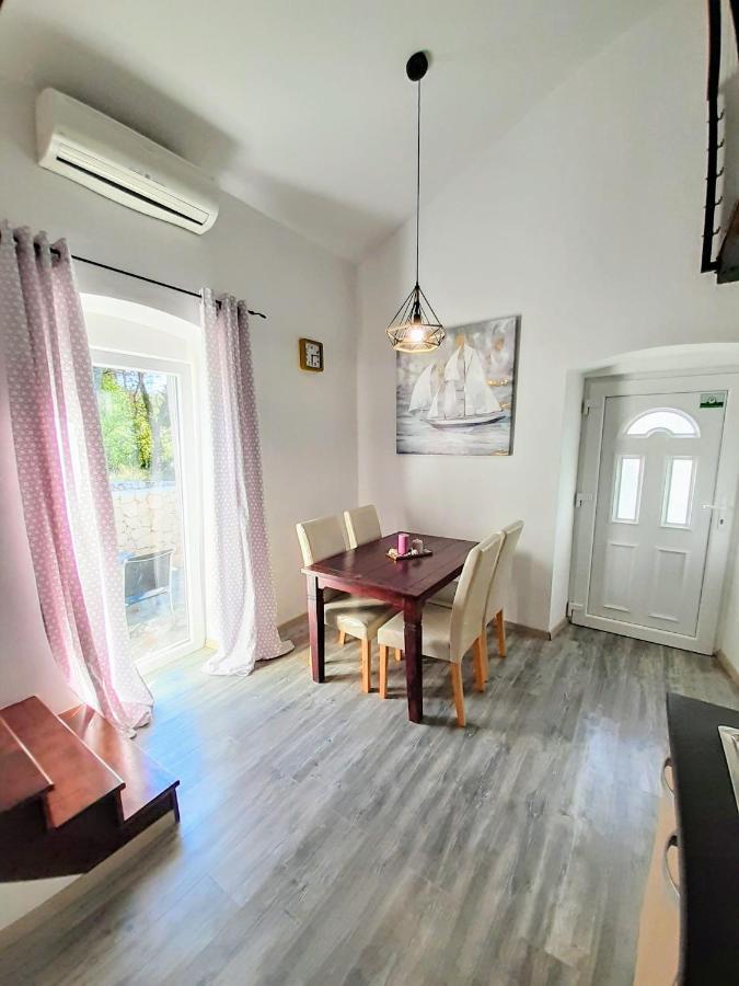Holiday Home Don Zadar Bagian luar foto